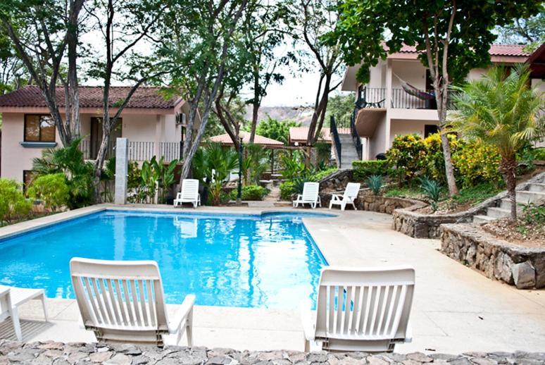 Villas San Angel Sardinal エクステリア 写真