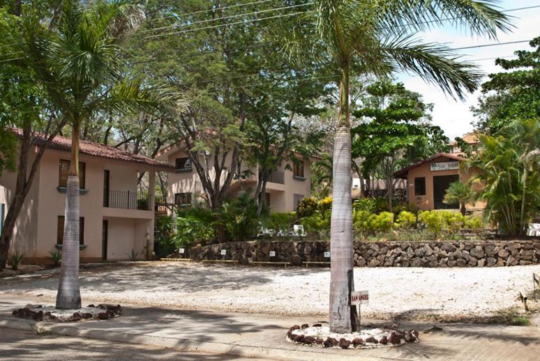 Villas San Angel Sardinal エクステリア 写真
